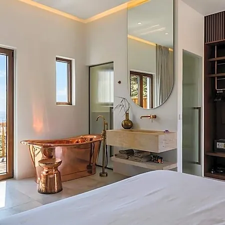 Charisma And Wellness Club 4* Mykonos Town
